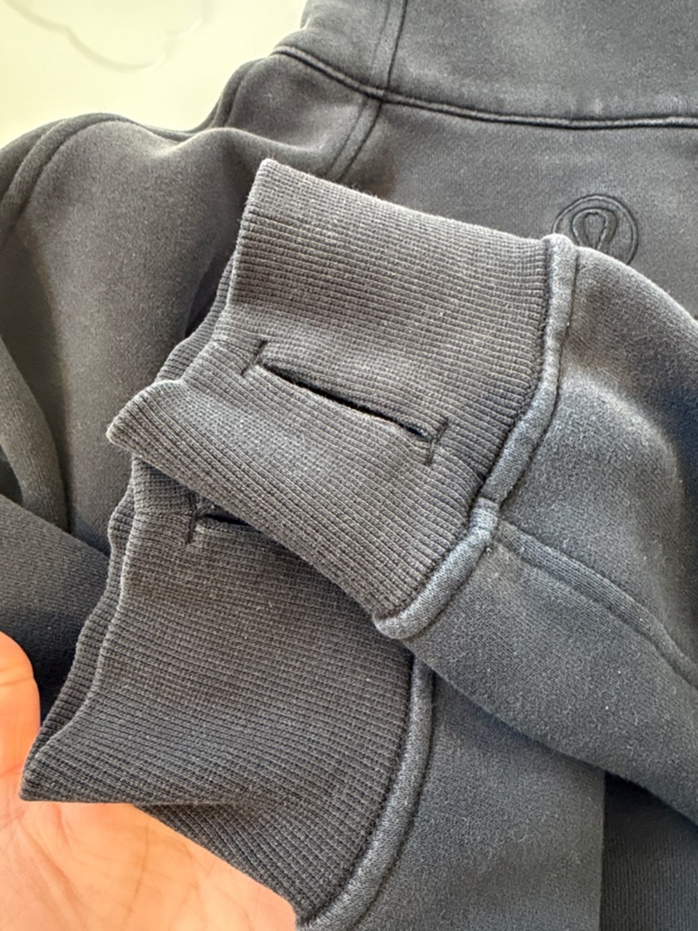 Lululemon Scuba Oversized Funnel Neck Black Sweatshirt Women’s Size XS | S - Picture 10 of 14
